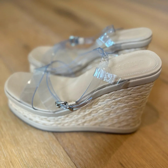 Schutz women’s Caryne transparent wedge sandal - Picture 5 of 10